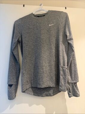 Nike Heather Gray Long Sleeve Performance Top